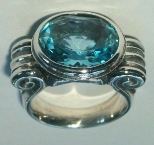 Ring: Silver, topaz
