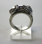 Cat/Person ring: silver, amethyst
